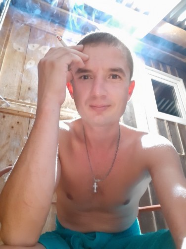 Илья, 33, Mys-Kamennyy