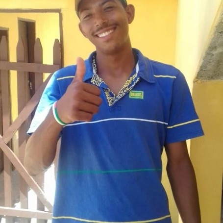 Pedro, 25, Monte Alegre