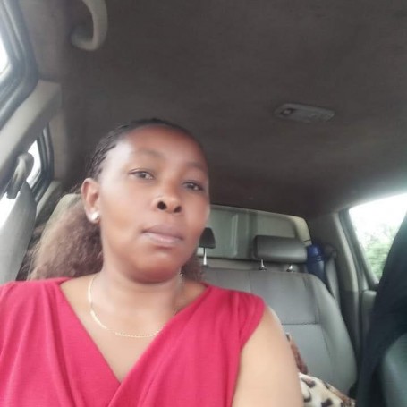 Aggie, 45, Nairobi