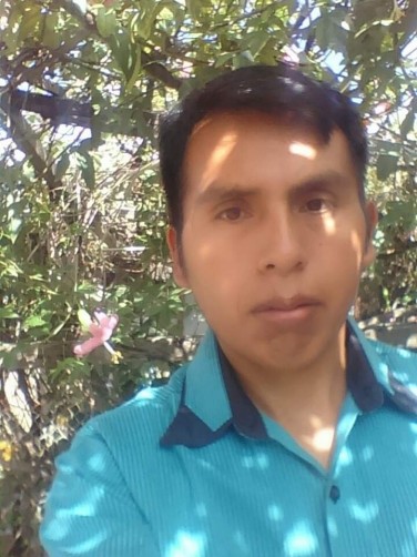 Carlos, 36, Cochabamba