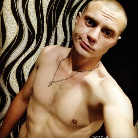 Oleg, 24, Uman
