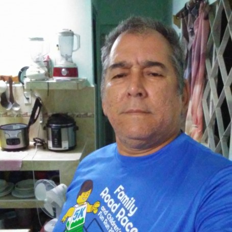 Osvaldo, 64, Havana