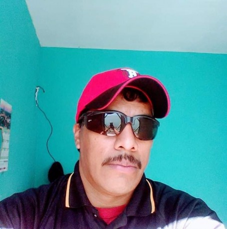 Juan, 44, Reynosa