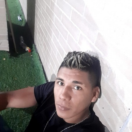 Uriel, 34, Barranquilla