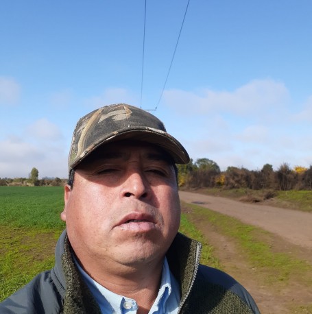 Juan, 42, Temuco