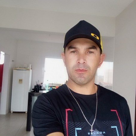 Rogério, 39, Serrania