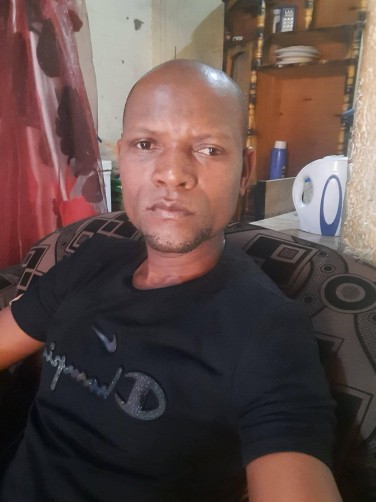 Emanuel, 38, Blantyre