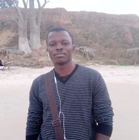 Baba, 35, Serekunda