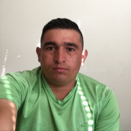 Jose, 31, Manassas
