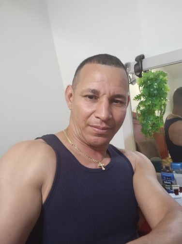 Yurdanis, 44, Havana