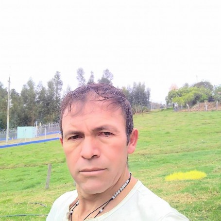 Cesar, 41, Villa de San Diego de Ubate