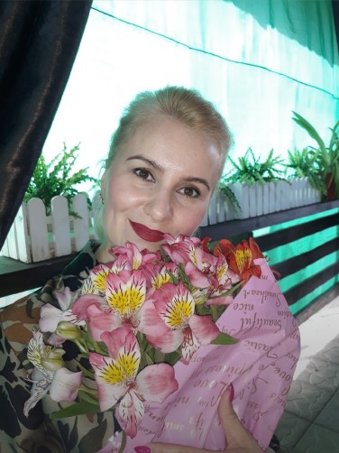 Елена, 42, Kherson