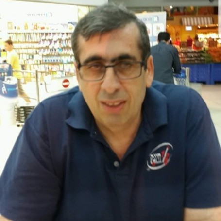 Артем, 62, Haifa