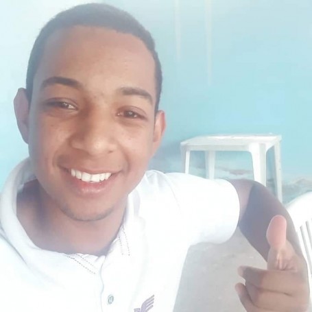 Marcelo, 20, Mata de Sao Joao