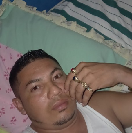 Victor Manuel, 35, Havana