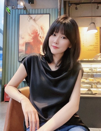 Nicole, 34, Seoul