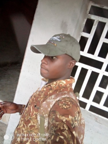 Emmanuel, 26, Takoradi