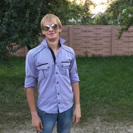Сергей, 27, Svyetlahorsk
