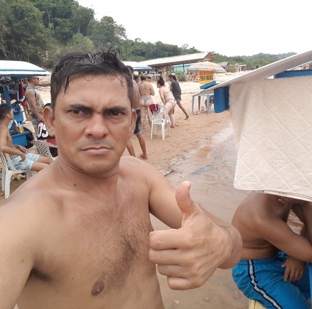 Roberto, 37, Sao Jorge
