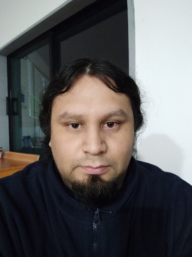 Nico, 34, Temuco
