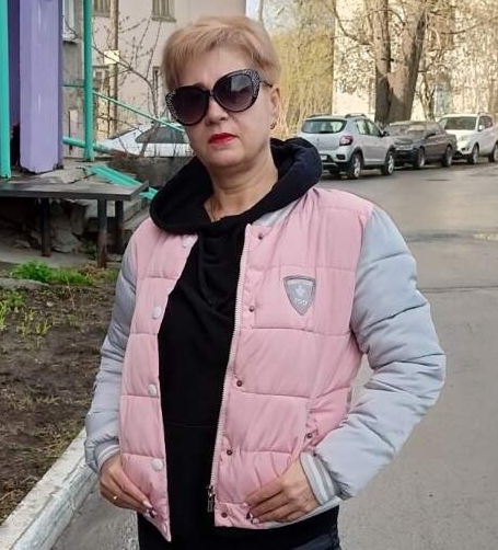 Irina, 43, Novosibirsk