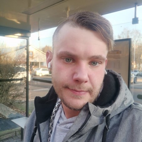 Michel, 27, Saarbruecken