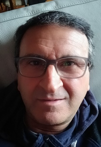 Roby, 56, Catania