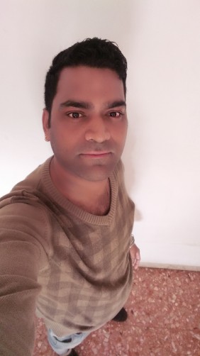 Vijay Kumar, 37, Florence