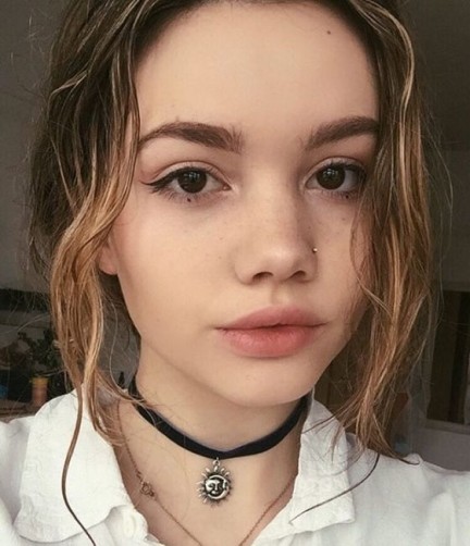 Катя, 18, Riga