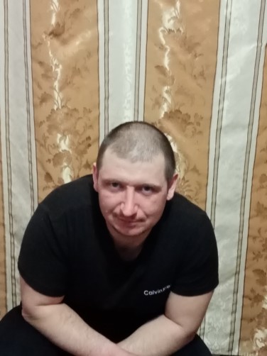 виктор, 35, Kirovskaya