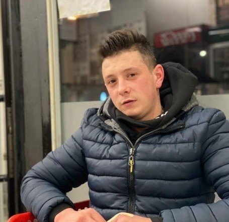Andrei, 22, Brescia