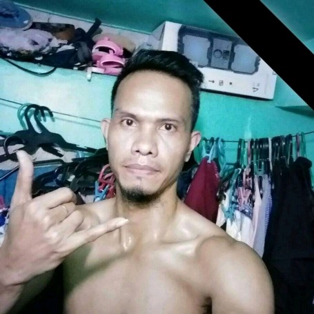 Kent, 34, Olongapo
