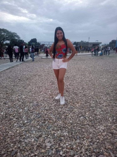 Lorena, 24, Maracay
