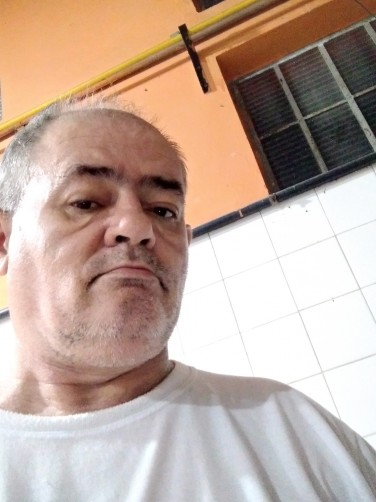 Luis, 52, Arara