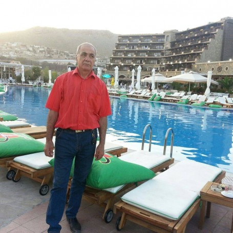 Fahraddin, 62, Baku