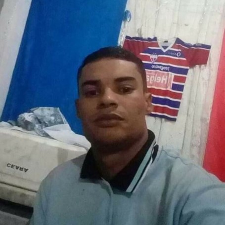 Josué, 33, Fortaleza