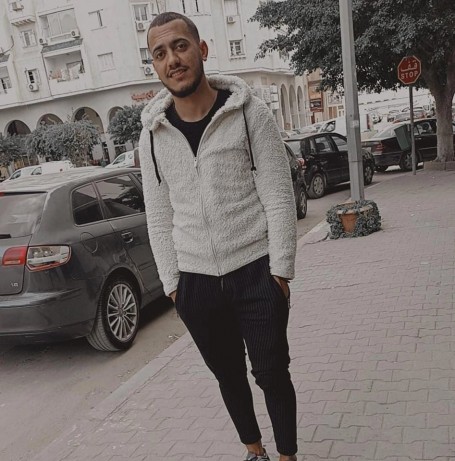 Ismail, 26, Sfax
