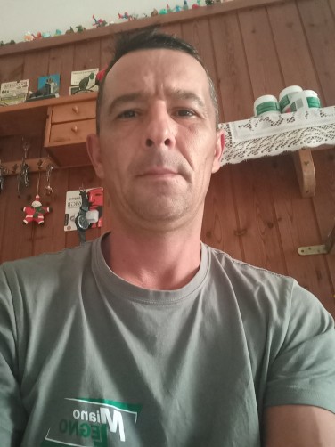 Tomas, 44, Roccadaspide
