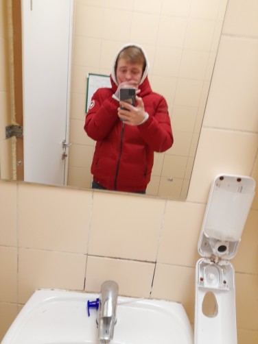 Дмитрий, 20, Mikhnevo
