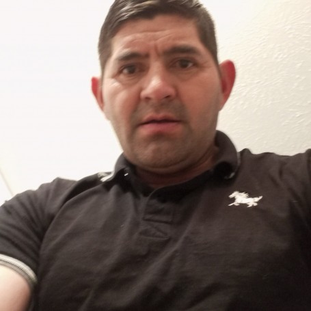Esteban, 43, Santa Ana