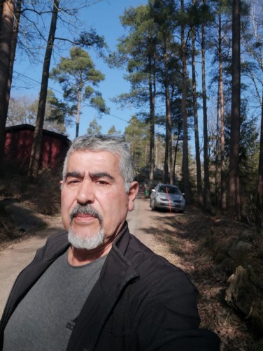 Khalid, 59, Stockholm