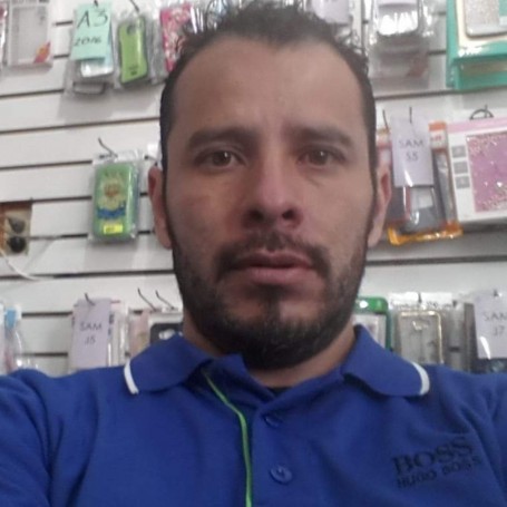 Ricardo, 47, San Luis Potosi