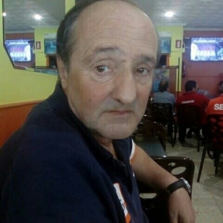 Vicente, 58, Pontevedra