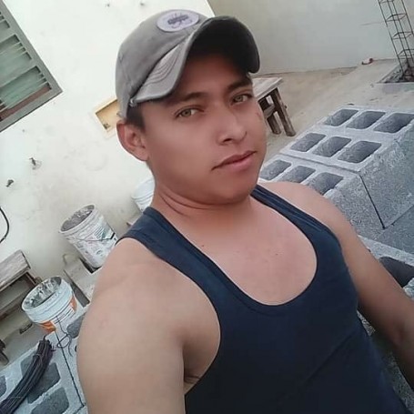 Eleber, 26, Nuevo Laredo