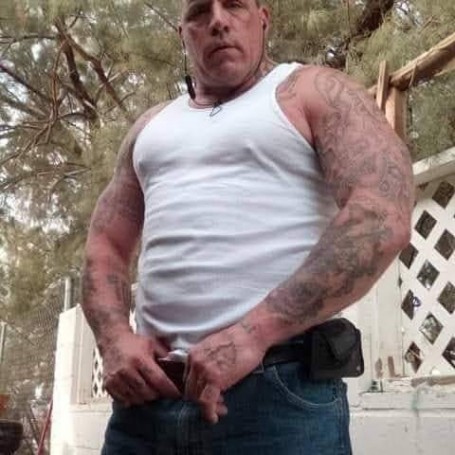 Douglas, 42, Desert Hot Springs