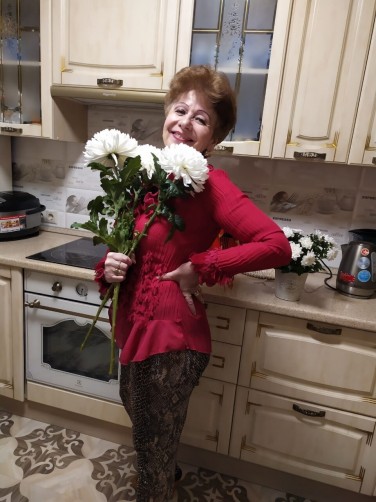 Лидия, 63, Moscow