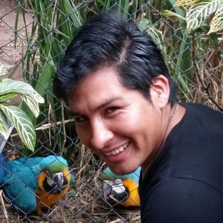 Carlos, 37, Cochabamba