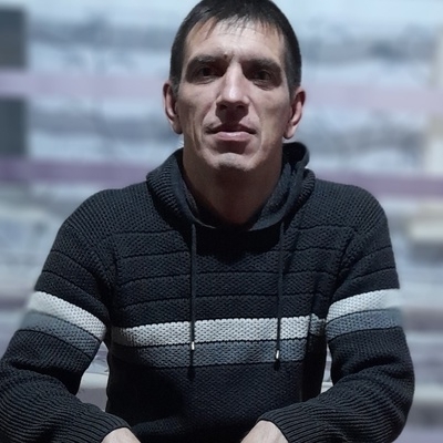 Roman, 40, Luhansk