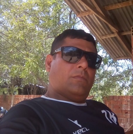 Osvaldo, 43, Asuncion