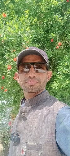 Zakirkhan, 35, Peshawar